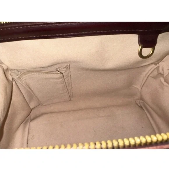 Louis Vuitton with matching Wallet - Picture 9 of 12